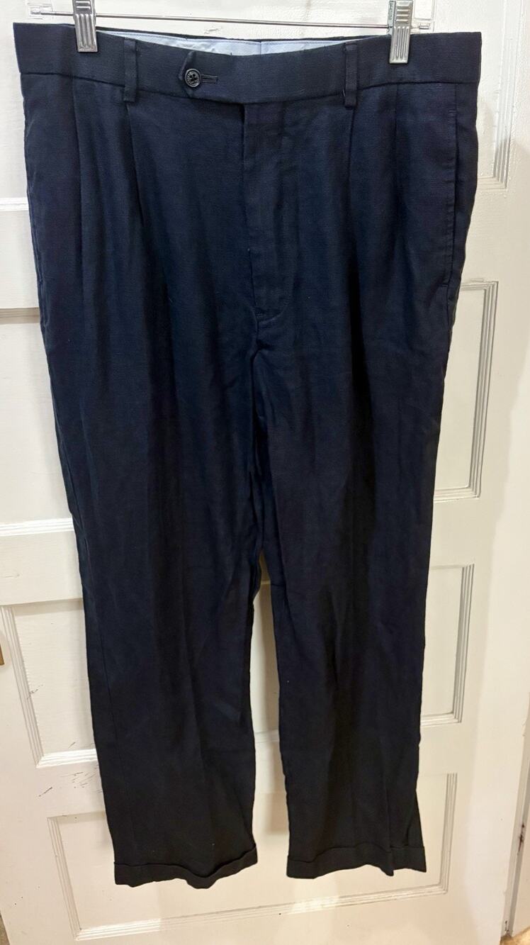 U-21 Brooks Brothers Navy 100% Irish Linen Pleated Pants Measure 32 X 29
